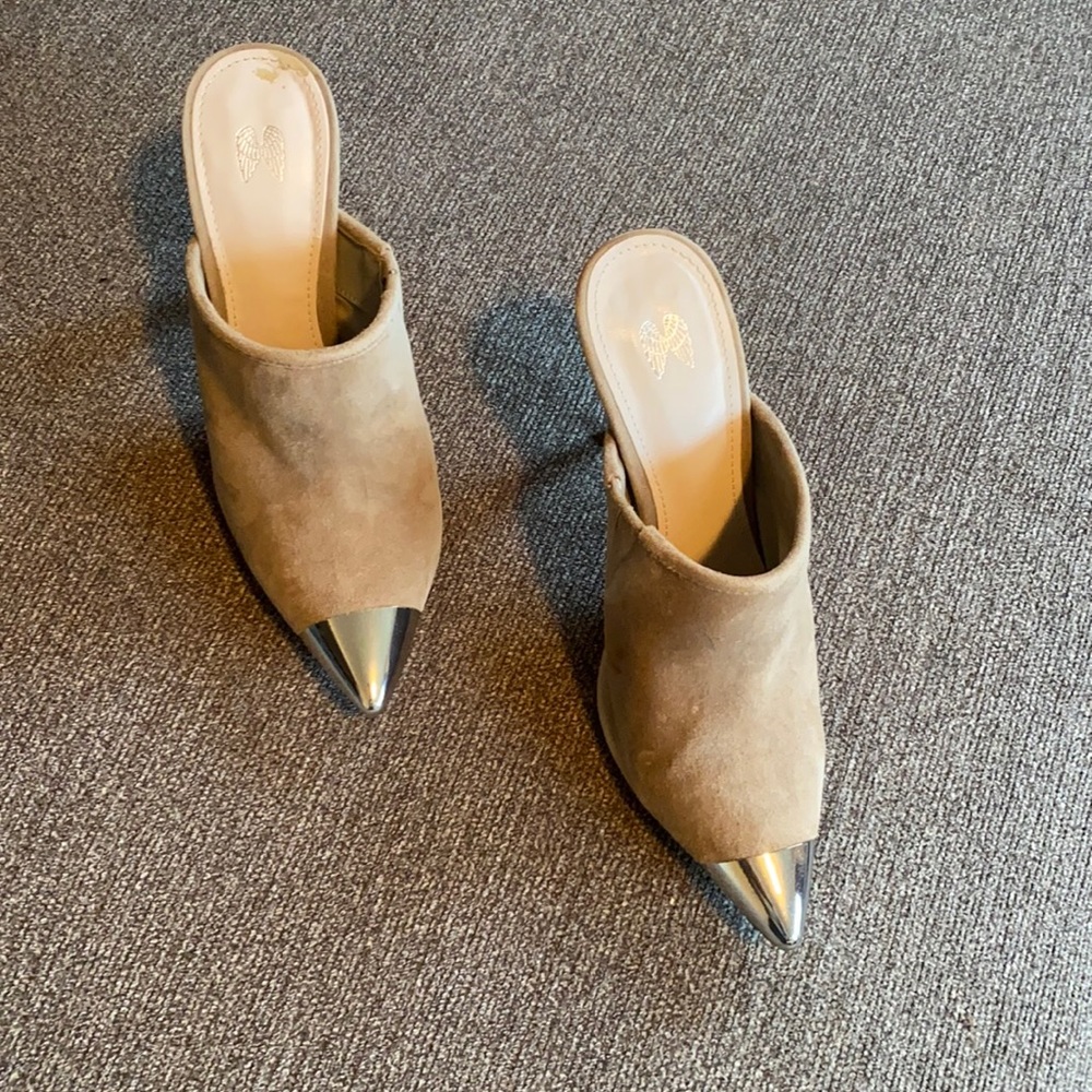 Victoria secrets 3” chrome tip heels and toes